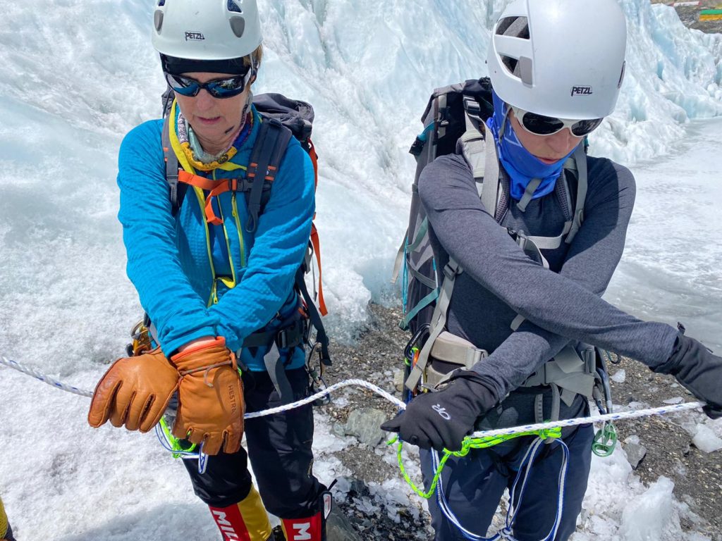 CTSS Climbers practice their ropework near EBC - Photo Mark Postle