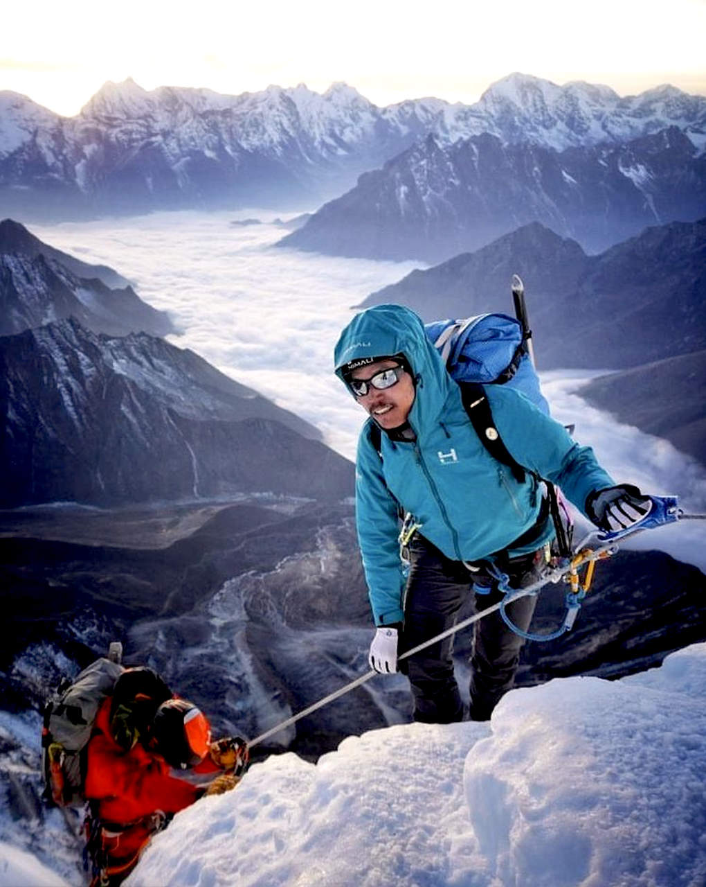 Mountaineering Gear Guide – Upper Body Layering System – Climbing the Seven  Summits